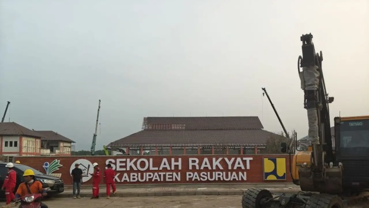 Pembangunan Sekolah Rakyat permanen di Kota dan Kabupaten Pasuruan, Jawa Timur.