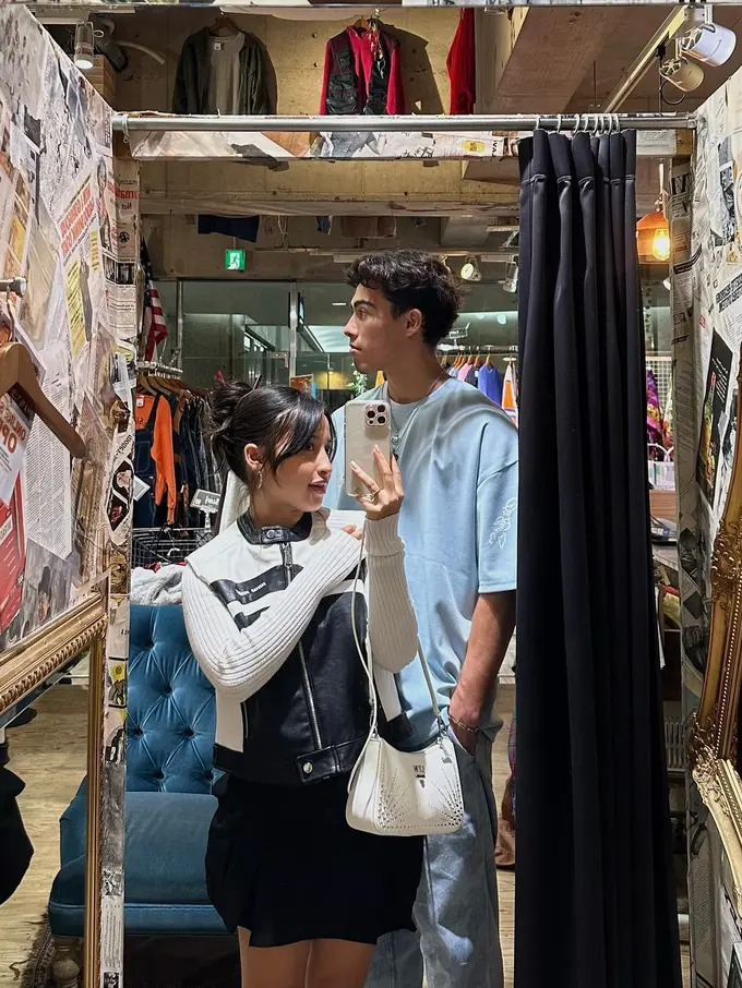 Jennifer Coppen dan Dali Wassink