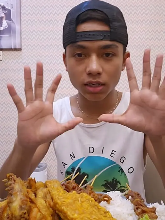 Mukbang ala Betrand Peto (Instagram/sarwendah29)