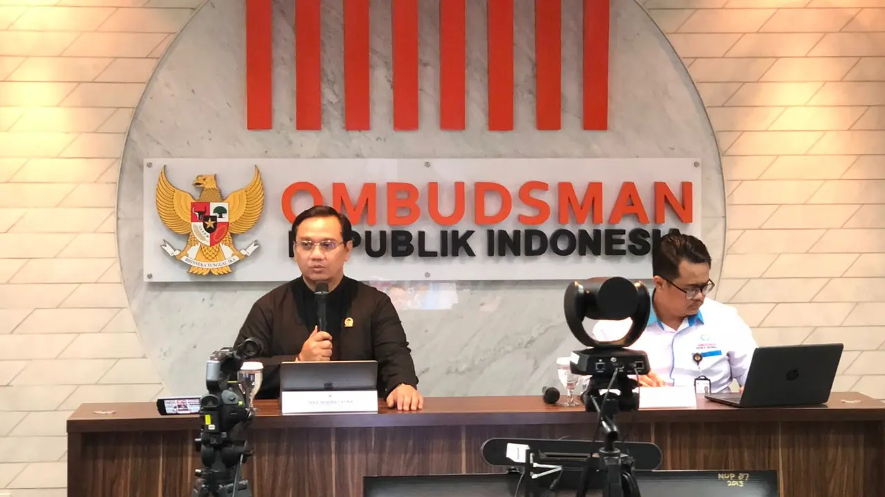 Anggota Ombudsman RI Yeka Hendra Fatika memaparkan penyebab harga beras naik
