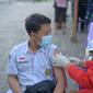 Ilustrasi vaksinasi Covid-19 pada anak di Indonesia. (dok. Coca-Cola Foundation)