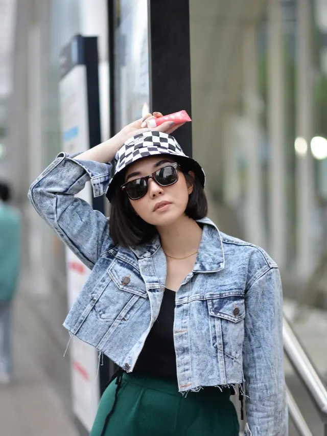 7 Potret Gisel di Citayam Fashion Week, Tampil Keren dan Tuai Banyak Sorotan