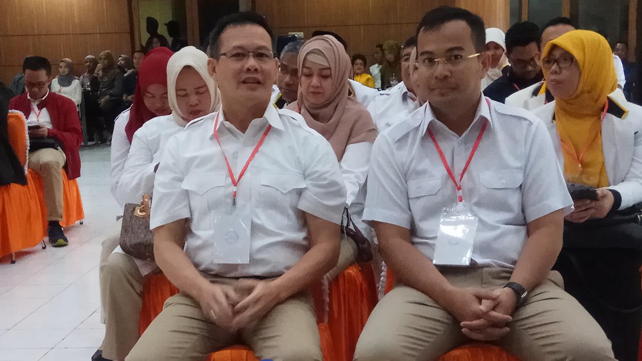 Makna Seragam Cagub-Cawagub Saat Hadiri Penetapan Pilkada Sumsel