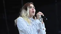 Tak Tepati Janji, Miley Cyrus Kembali Tampil Vulgar