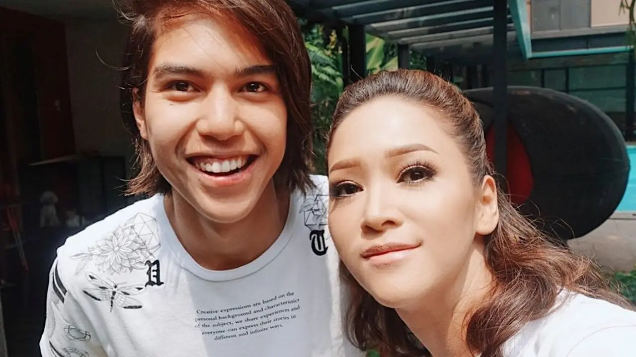 [Fimela] Maia Estianty dan El Rumi