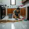Membersihkan Lantai Dapur Rumah yang Berminyak (Gemini AI)