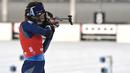 Atlet Biathlon asal Itali, Dorothea Wierer saat mengikuti perlombaan Piala Dunia IBU Biathlon di Oberhof, Jerman, Kamis (21/1/2021). (Foto: AFP/Tobias Schwarz)