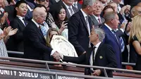 Mourinho Dedikasikan Trofi Community Shield Buat 8 Orang