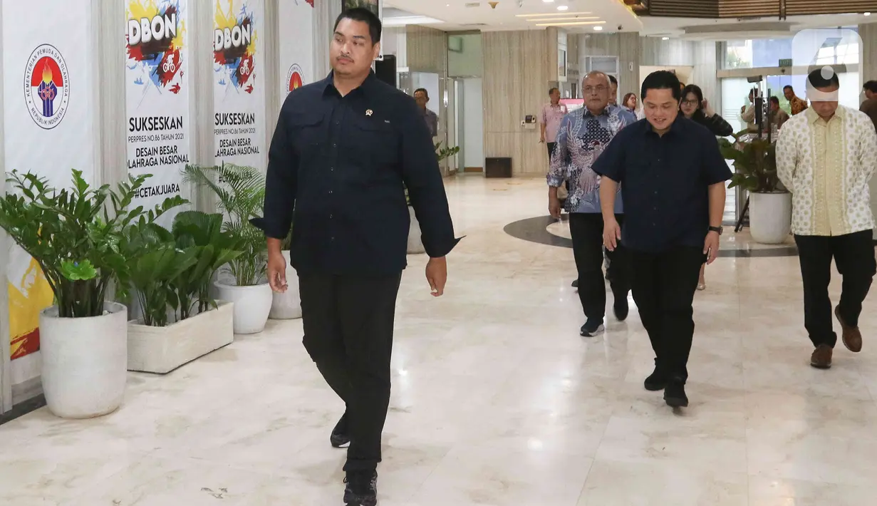 Diantaranya proses administrasi pembuatan anggaran negara untuk perhelatan penyelenggaraan Piala Dunia U-17 2023.(Liputan6.com/Herman Zakharia)