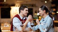 Speed dating questions to have a fun and meaningful conversation with your partner. (Photo: pressfoto/Freepik)