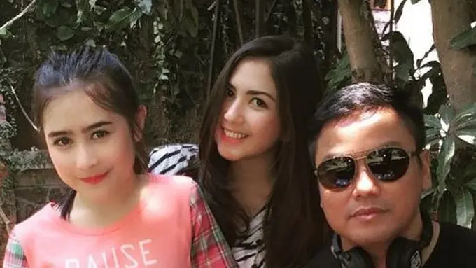 [Bintang] Ganteng Ganteng Serigala