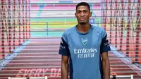 Kisah Perjalanan Cristhian Mosquera: Dulu Anak Futsal, Kini Berseragam Arsenal