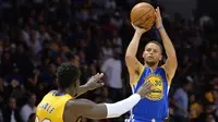 Warriors Hajar Lakers di Pramusim NBA