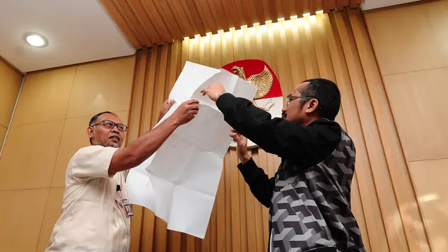 Mantan anggota DPR Sugianto Sabran yang melaporkan Wakil Ketua KPK Bambang Widjojanto.