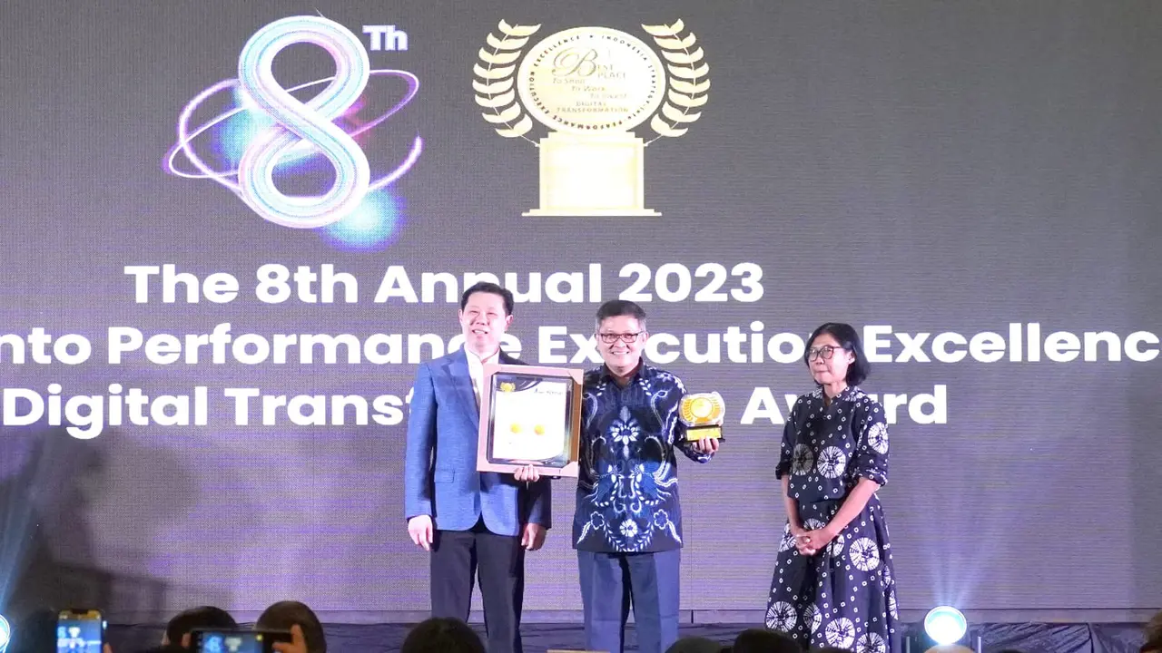 Perusahaan baja PT Gunung Raja Paksi Tbk (GRP) menerima 3 penghargaan bergengsi dalam SPEx2® DX Award 2023