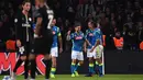 Striker Napoli, Lorenzo Insigne berselebrasi usai mencetak gol ke gawang PSG selama pertandingan Grup C Liga Champions di stadion Parc des Princes di Paris, (24/10). PSG bermain imbang 2-2 atas Napoli. (AFP Photo / Anne-Christine Poujoulat)