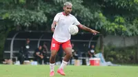 Mantan pemain Arema FC,&nbsp;Ferry Aman Saragih, yang kini membela&nbsp;Putra Delta Sidoarjo. (dok. Arema FC)