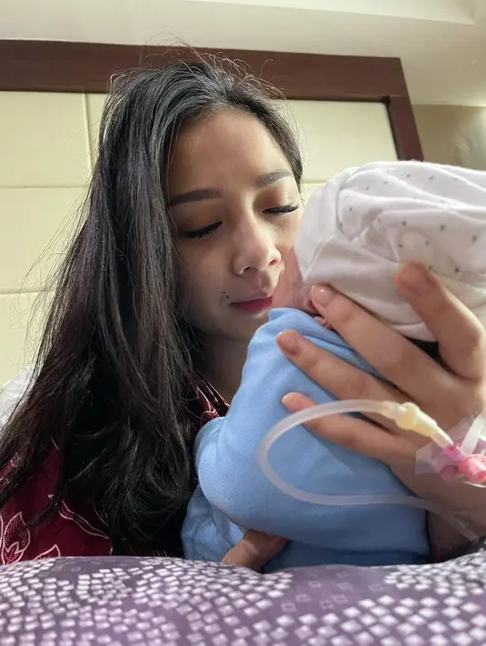 Raffi Ahmad dan Nagita Slavina (Instagram/raffinagita1717)