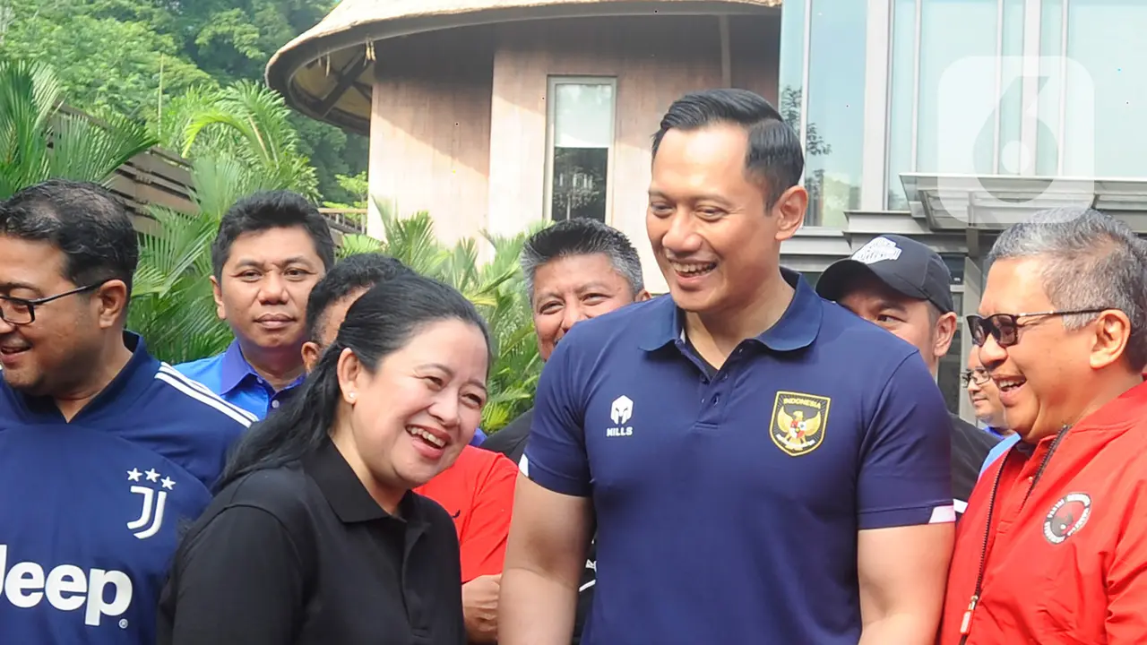 Agus Harimurti Yudhoyono dan Puan Maharani Bertemu di Senayan