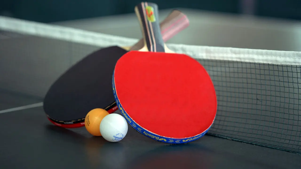 Saat Olahraga Ping Pong Dimainkan Oleh 'Dewa'