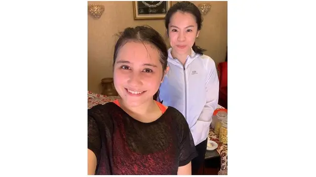 Begini potret Prilly Latuconsina saat tidak memakai makeup, ia terlihat cantik meski ada keringat di wajahnya.