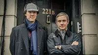 Martin Freeman baru saja membocorkan kelanjutan serial Sherlock Holmes yang saat ini sedang banyak dinanti orang.