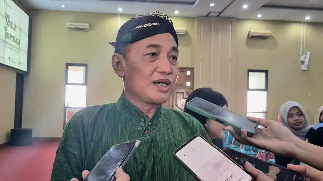 Dekan FISIP UPN “Veteran” Yogyakarta, Dr. Susanta, M.Si