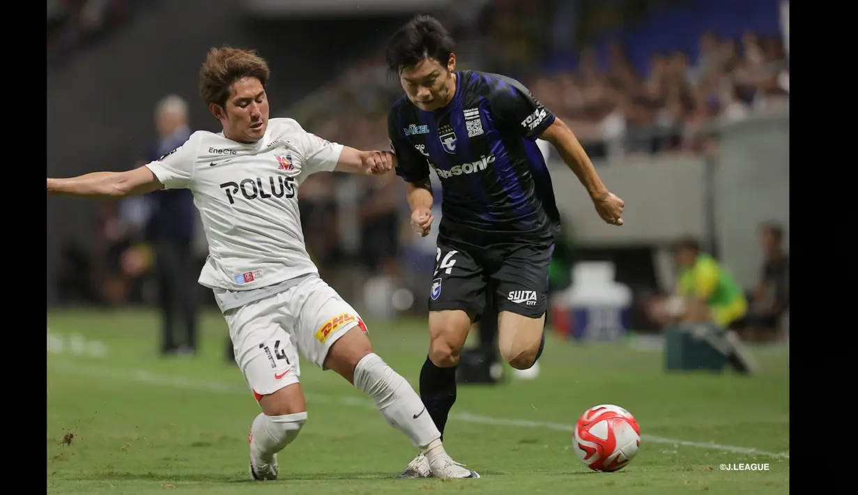 Urawa Red Diamonds yang mampu menang 1-0 saat bertandang ke markas Gamba Osaka di leg pertama berkat gol tunggal penyerang asal Belanda, Alex Schalk. Urawa Reds akan jadi tuan rumah di leg kedua di Saitama Stadium 2002 pada Minggu (10/9/2023) pukul 17.00 WIB dan berharap bisa memeprtahankan keunggulan mereka. (Dok. J.League)