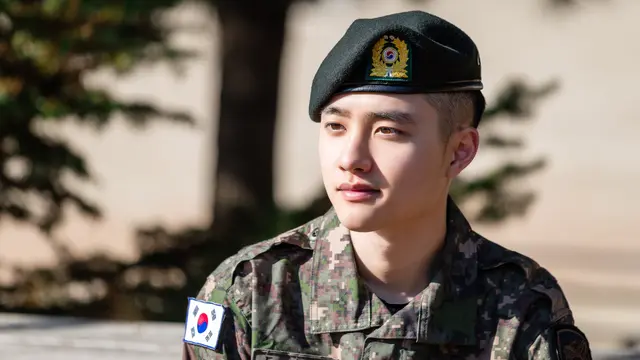 D.O EXO dalam unggahan Twitter resmi Military Manpower Administration Korea Selatan. (Twitter/ https://twitter.com/mma9090/status/1328867985230946305/photo/1)