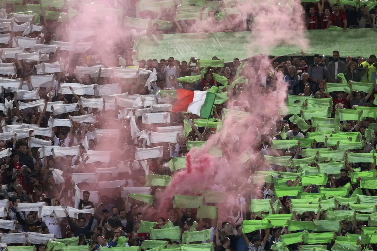 Juventus v Milan