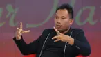 Vicky Prasetyo ahli mengeluarkan kata-kata yang terdengar menggelitik. Seperti dalam Dear Haters kali ini. 