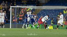 Tujuh gol tercipta dalam laga antara juara Premier League 2016/2017, Chelsea melawan Watford. This video presented by Ballball.