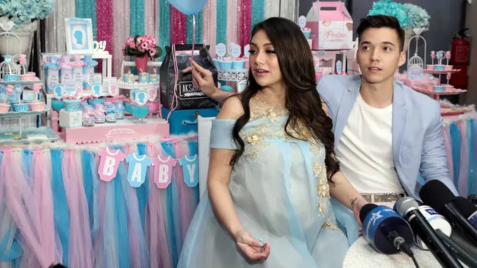 Celine Evangelista dan Stefan William