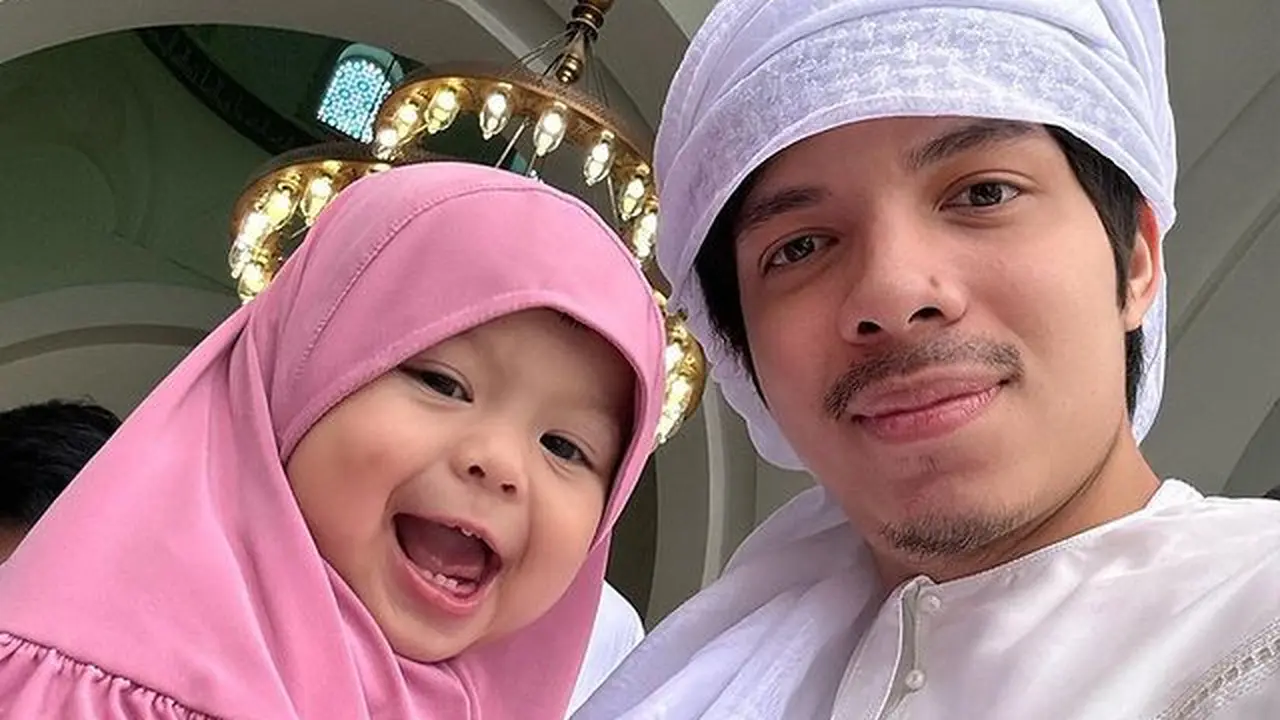 Baby Ameena anak Aurel Hermansyah dan Atta Halilintar