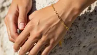 7 Model Gelang Emas Rantai Paperlina Kekinian, Elegan Dipadukan dengan Berbagai Gaya