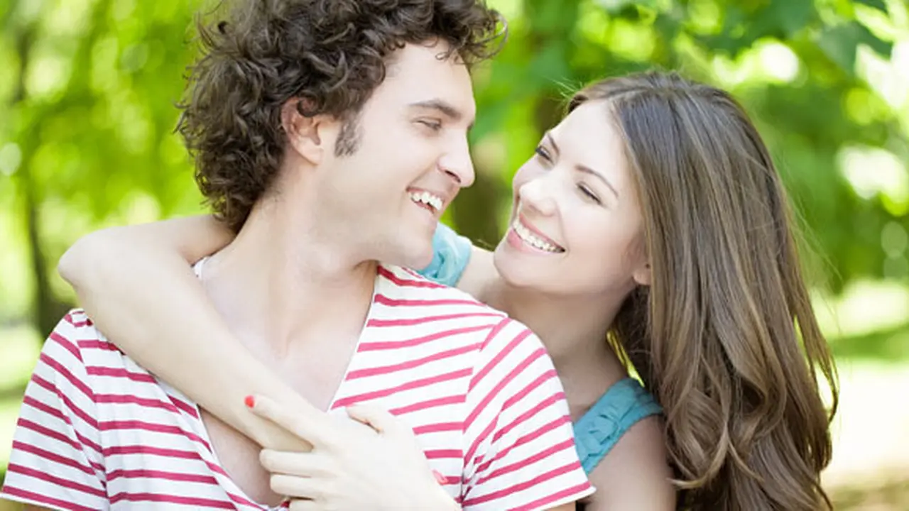 (c) shutterstock