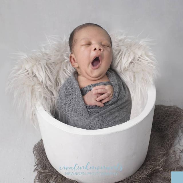 6 Pemotretan Baby Born Anak Nabila Putri, Gayanya Curi Perhatian