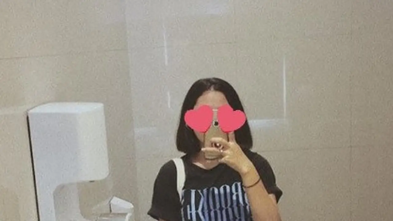 penampakan di foto selfie