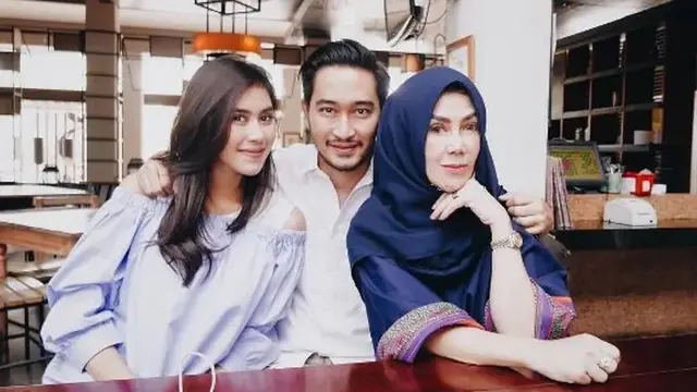 6 Momen Kedekatan Jeje Govinda dan Amy Qanita Ibunda Syahnaz, Menantu Idaman