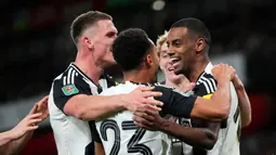 Dua gol kemenangan Newcastle di markas Arsenal masing-masing dicetak Alexander Isak di babak pertama dan Anthony Gordon di babak kedua. (AP Photo/Kirsty Wigglesworth)