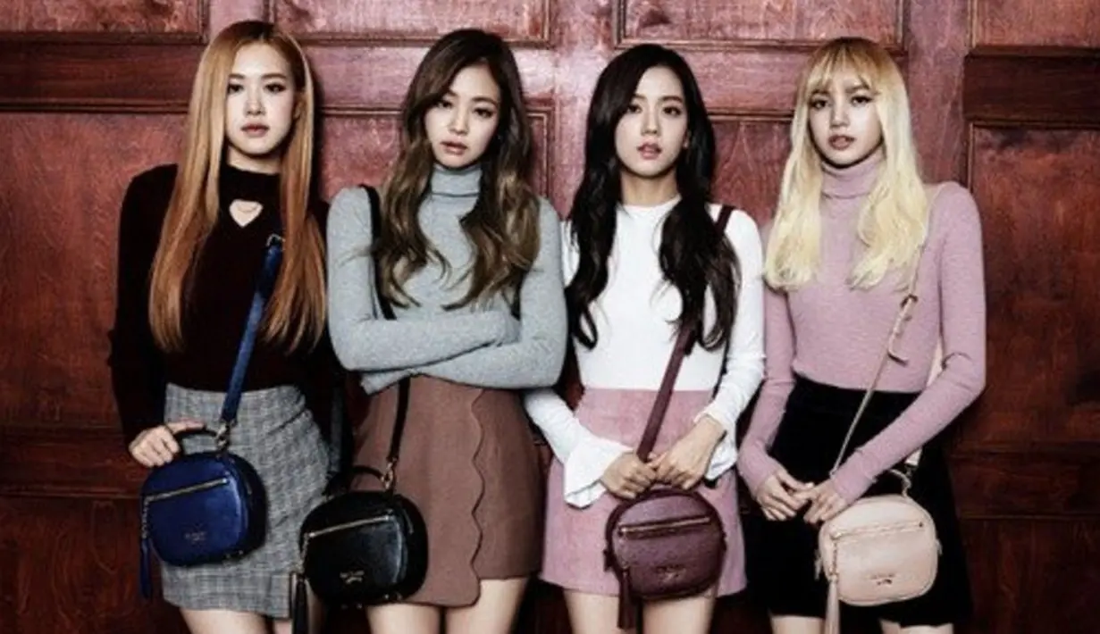 Para personel BLACKPINK berharap para penggemarnya senang dengan keempat lagu yang terdapat pada mini album Square Up. (Foto: Soompi.com)