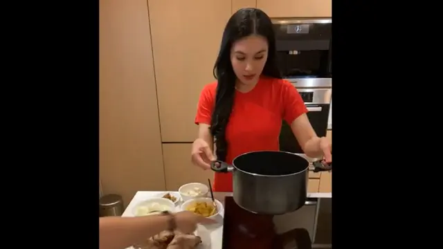 Sandra Dewi