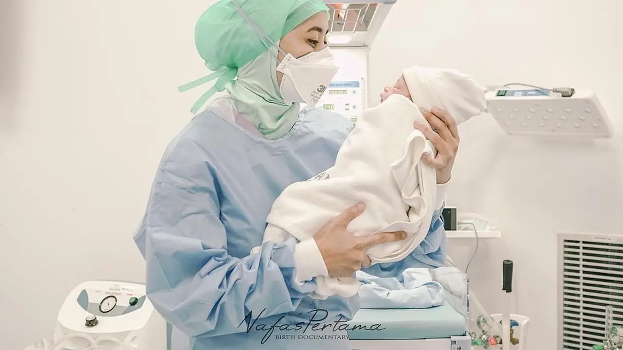 [Fimela] Anak Sule dan Nathalie