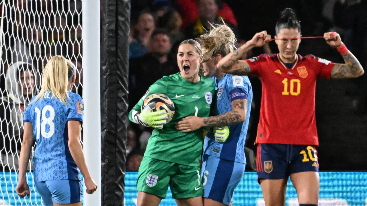 Gelandan timnas sepak bola wanita Spanyol, Jennifer Hermoso
