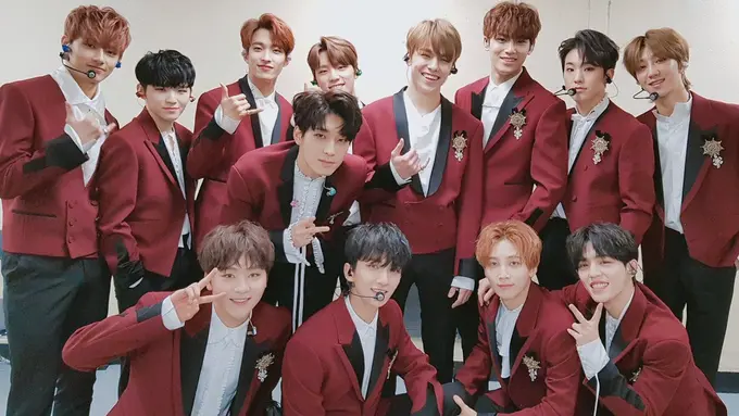 [Bintang] Aksi SEVENTEEN di Video Koreografi Lagu Thanks