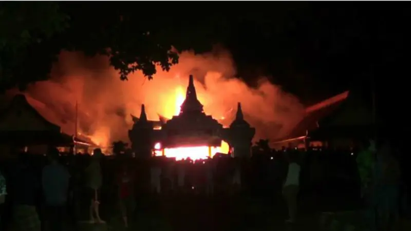 Tempat Ibadah Umat Buddha Konghucu di Probolinggo Ludes Terbakar