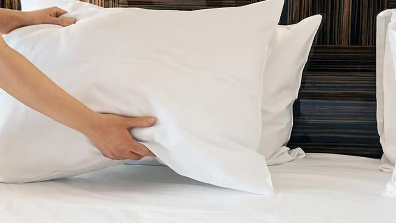 Sarung bantal