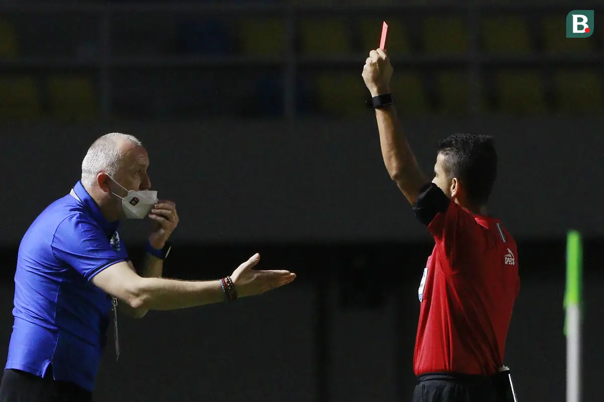 FOTO: 6 Gol Tercipta, Barito Putera Paksa PSIS Bermain Imbang 3-3 di Piala Menpora 2021 - Dragan Djukanovic; Wasit Thoriq Alkatiri