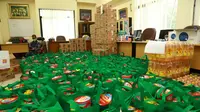 Kemenag Salurkan 1.500 Paket Sembako untuk Santri hingga Marbut Majid