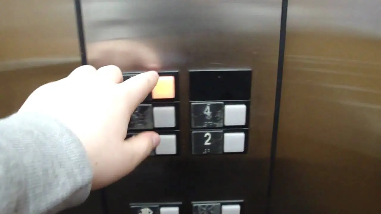 Ilustrasi lift